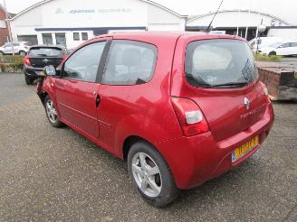 damaged commercial vehicles Renault Twingo  2011/2