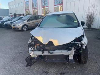 Coche accidentado Renault Zoé Zoe (AG), Hatchback 5-drs, 2012 43kW 2019/1