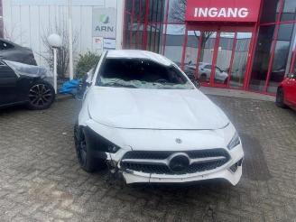 Damaged car Mercedes Cla-klasse CLA (118.3), Sedan, 2019 1.5 CLA-180d 2020/1
