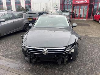 Damaged car Volkswagen Passat Passat (3G2), Sedan, 2014 2.0 TDI 16V 190 2016/3