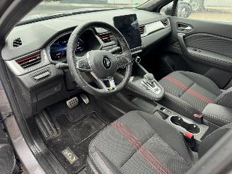 Renault Captur 1.6 Pug-in Hybride RS picture 21