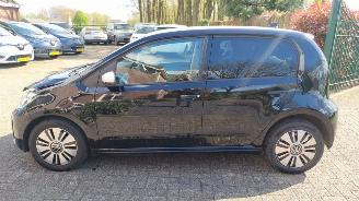 Damaged car Volkswagen e-Up! 63 kW Style Clima Camera Rijdbaar 2021/9