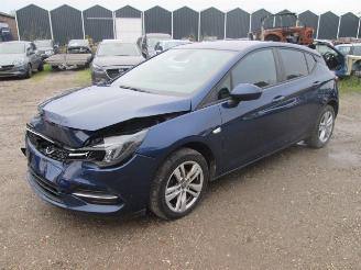 Voiture accidenté Opel Astra 1.5 CDTI Innovation HB 2020/10