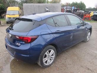 Opel Astra 1.5 CDTI Innovation HB picture 3