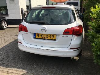 Opel Astra 1.7 CDTi 16V 110pk business picture 10