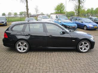 BMW 3-serie 318I TOURING picture 6