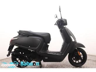 Avarii scootere Kymco  New Like E5 45KM 2023/9