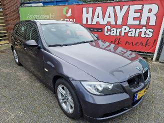 damaged commercial vehicles BMW 3-serie touring 318i 2007/9