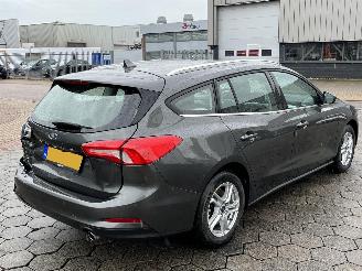 Coche accidentado Ford Focus Wagon 1.0 EcoBoost Trend Edition Business 2021/9