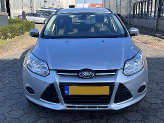 Ford Focus Wagon 1.0 EcoBoost Edition picture 2