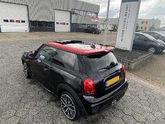 damaged passenger cars Mini Cooper S 2.0 Cooper S 60 Years Edition AUTOMAAT 2019/9