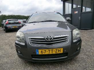 Toyota Avensis 2.2 D-4D Executive leer pdc airco picture 9