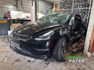 Avarii autoturisme Tesla Model 3 Model 3, Sedan, 2017 EV AWD 2019/5