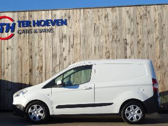 Voiture accidenté Ford Tourneo Courier 1.5 TDCi Klima 2-persoons 55KW Euro5 2014/11