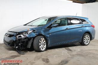 Voiture accidenté Hyundai I-40 1.7 CRDi 16v Led Leder Lichtmetaal Camera Navi Stoelverwarming Thuiskomer 2014/2