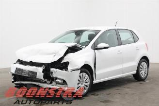damaged passenger cars Volkswagen Polo Polo V (6R), Hatchback, 2009 / 2017 1.2 TSI 16V BlueMotion Technology 2017/1