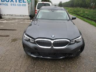 krockskadad bil bedrijf BMW 3-serie  2022/1