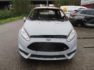 disassembly автобус Ford Fiesta  2018/1