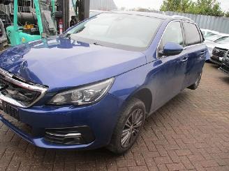 disassembly commercial vehicles Peugeot 308  2020/1