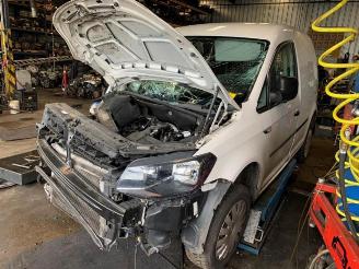 damaged passenger cars Volkswagen Caddy Caddy IV, Van, 2015 2.0 TDI 75 2015/11