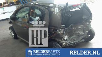 uszkodzony samochody osobowe Toyota Aygo Aygo (B10), Hatchback, 2005 / 2014 1.0 12V VVT-i 2013/8