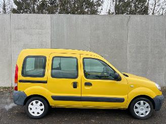 demontáž osobní automobily Renault Kangoo 1.2-16V 55kW Radio 5P. Authentique 2007/1