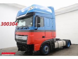 krockskadad bil vrachtwagen DAF XF 450 SSC 4X2 Aut. ACC Lowliner Euro 6 2020/2