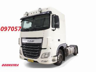 krockskadad bil vrachtwagen DAF XF 440 SC FT 4X2 Euro 6 ACC 2016/7