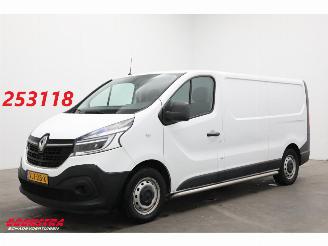 Vaurioauto  commercial vehicles Renault Trafic 2.0 dCi 120 L2-H1 Comfort LED Airco Cruise PDC AHK 2021/10