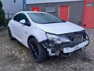 demontáž osobní automobily Opel Astra Astra J GTC (PD2/PF2), Hatchback 3-drs, 2011 1.6 Turbo 16V 2013/3
