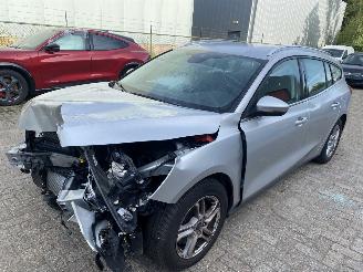 disassembly passenger cars Ford Focus Wagon 1.0 Ecoboost Trend Edition Business 2020/3