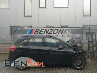 uszkodzony samochody osobowe BMW 2-serie  2015/6