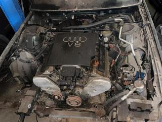 Audi V8  picture 2