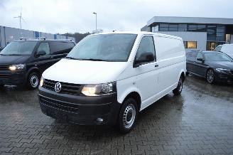 dommages fourgonnettes/vécules utilitaires Volkswagen Transporter 2.0 TDI KLIMA AIRCO LANG 84 KW 2014/10