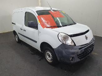 krockskadad bil bedrijf Renault Kangoo  2012/9