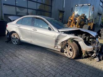 Auto incidentate Mercedes C-klasse C (W204), Sedan, 2007 / 2014 3.0 C-350 CDI V6 24V 2010/3