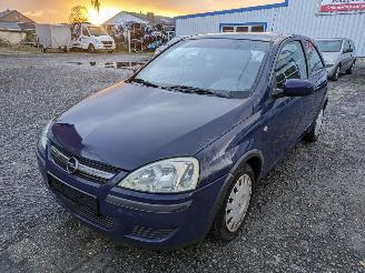 Auto incidentate Opel Corsa 1.0 2004/1