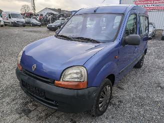 Vaurioauto  passenger cars Renault Kangoo 1.4 1998/10