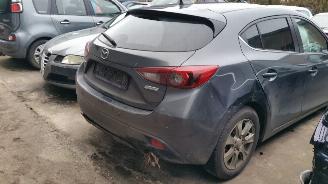 uszkodzony samochody osobowe Mazda 3 2.0 2014/3