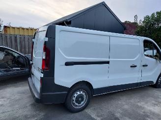 Renault Trafic  picture 2