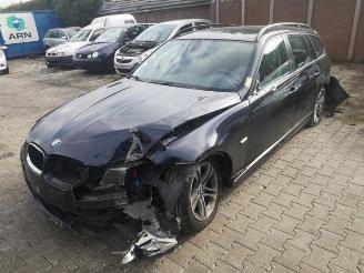 uszkodzony samochody osobowe BMW 3-serie 3 serie Touring (E91), Combi, 2004 / 2012 318d 16V 2009/2