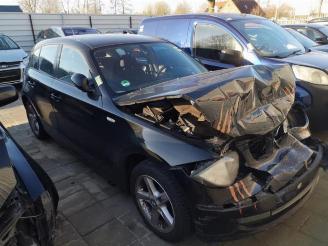 uszkodzony samochody osobowe BMW 1-serie 1 serie (E87/87N), Hatchback 5-drs, 2003 / 2012 118d 16V 2008
