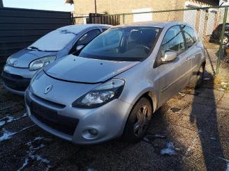 disassembly passenger cars Renault Clio Clio III (BR/CR), Hatchback, 2005 / 2014 1.2 16V 75 2010/4