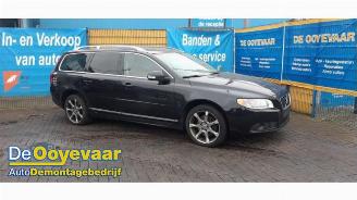 Auto incidentate Volvo V-70 V70 (BW), Combi, 2007 / 2016 2.4 D5 20V 2008/8