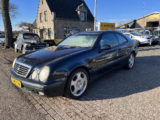 disassembly passenger cars Mercedes CLK 200 coupe met oa airco 1999/1