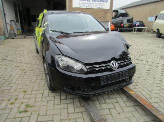 skadebil auto Volkswagen Golf  2010/1