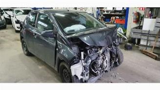 krockskadad bil auto Toyota Aygo Aygo (B40), Hatchback, 2014 1.0 12V VVT-i 2021/7