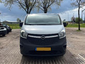 Damaged car Opel Vivaro 1.6 CDTI 2014/12