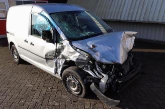 damaged passenger cars Volkswagen Caddy Caddy III (2KA,2KH,2CA,2CH), Van, 2004 / 2015 1.6 TDI 16V 2015/2