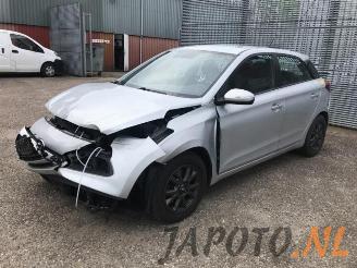 skadebil auto Hyundai I-20 i20 (GBB), Hatchback, 2014 1.0 T-GDI 100 12V 2018/2